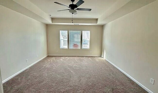 Foto del edificio - 105 Berry Dr