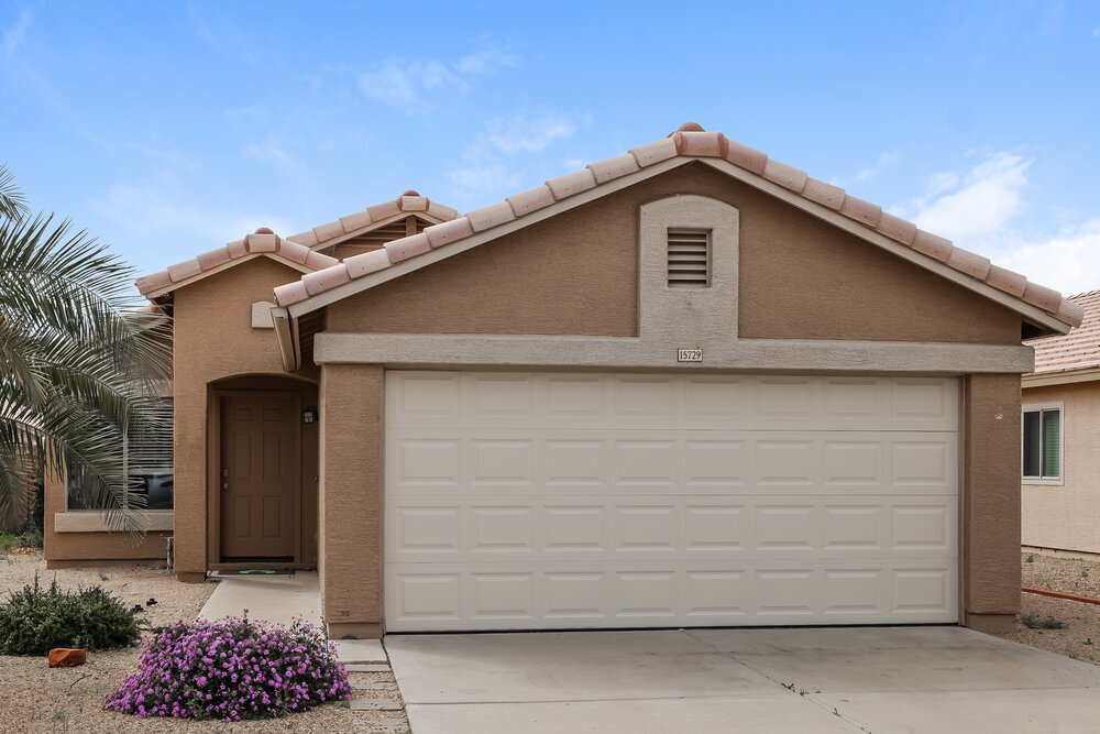 Foto principal - 15729 W Smokey Dr