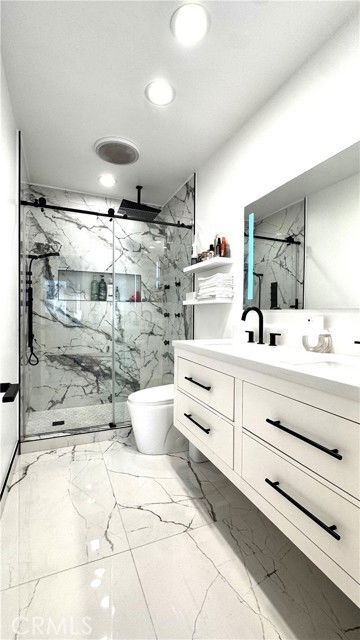 Building Photo - 7414 Delco Ave