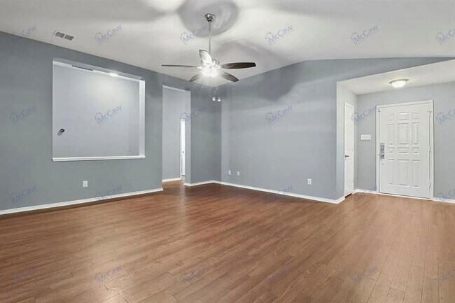 Foto del edificio - 7808 Salton Ln