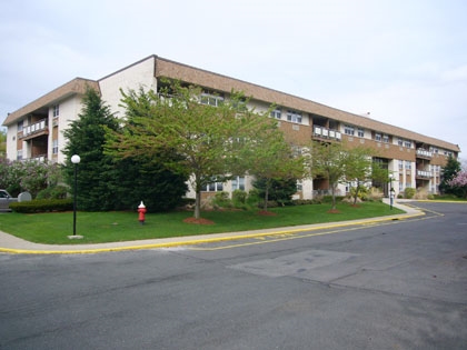 Primary Photo - Waterside Condominiums