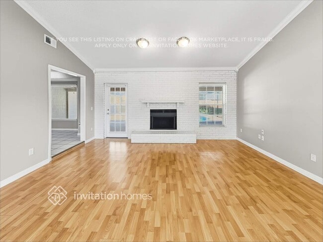 Building Photo - 4447 Windsmere Blvd