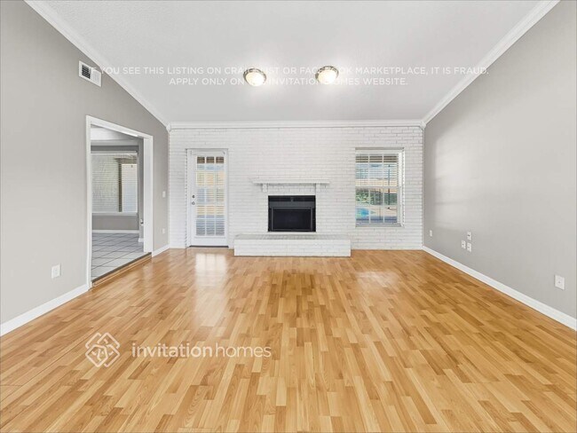 Foto del edificio - 4447 Windsmere Blvd