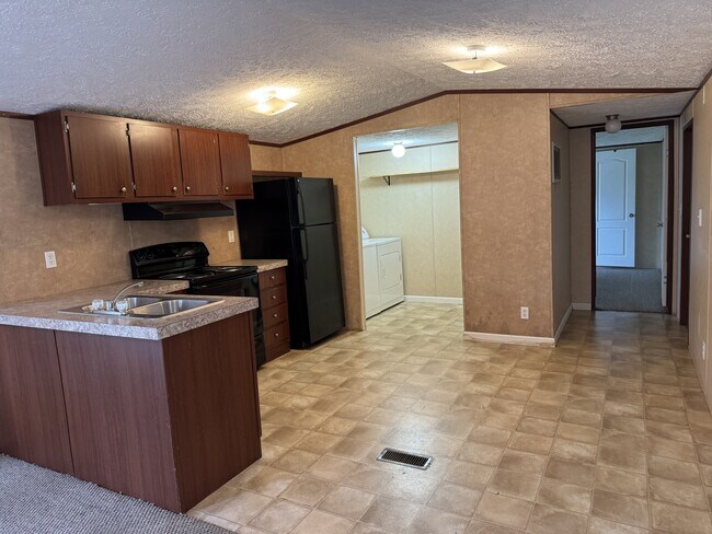 Foto del edificio - 330 Gaither Rd