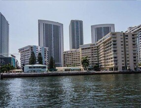 Building Photo - 1825 S Ocean Dr
