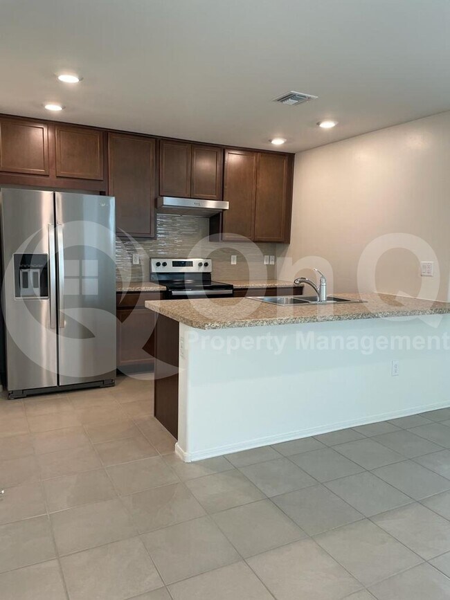 Foto del edificio - 8851 E Stone Meadow Cir