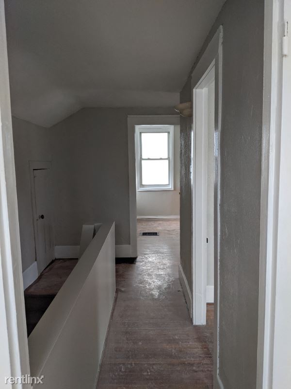 Building Photo - 2 br, 2 bath House - 901 1/2 Avery St