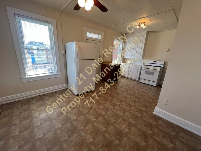 Foto del edificio - 3 Bedroom 1 Bath home in Central York School District