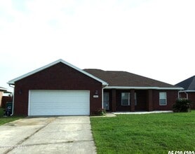 Building Photo - 4903 McCall Ln