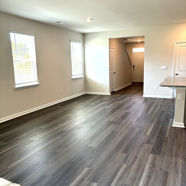 Building Photo - 100 Kelsey Ct