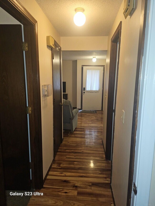 Building Photo - 4111 Vail Ct