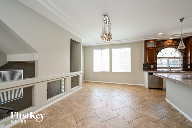 Foto del edificio - 6756 Lydian Ct