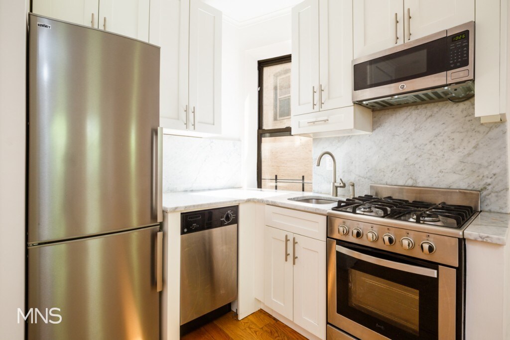 Foto principal - 457 15th Street