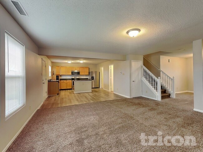 Foto del edificio - 11361 N Creekside Dr