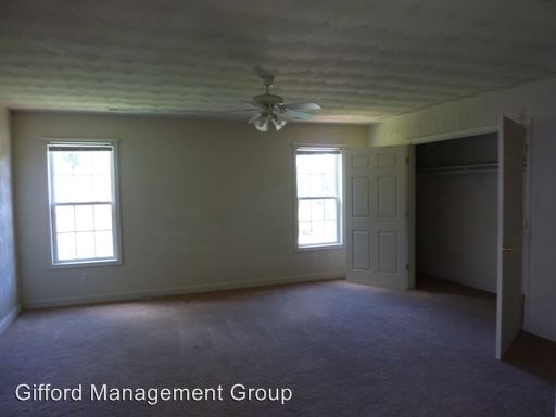 Building Photo - 304 W 28th St