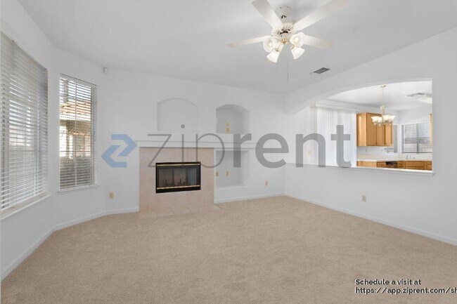 Foto del edificio - 1918 Ajay Dr