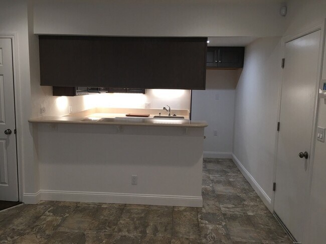 Building Photo - 3842 Westporter Dr