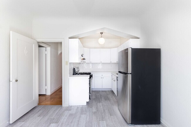 Foto del edificio - 1965 Page St