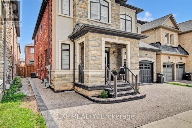 Photo du bâtiment - 3107 Streamwood Pass