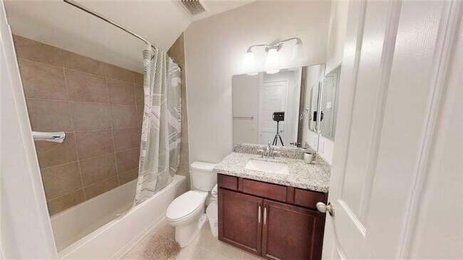 Foto del edificio - 7415 NW 108th Ave