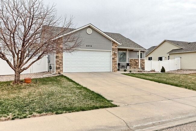 Foto del edificio - 3 Bedroom Ranch in Wellington