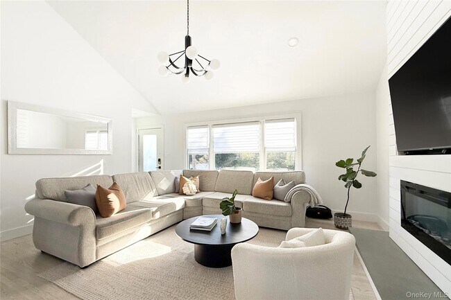 Foto del edificio - 121 Ponquogue Ave