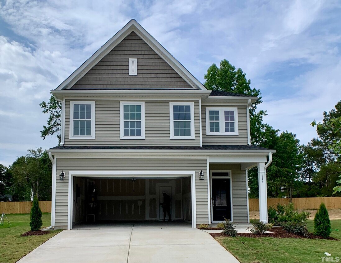 114 Thompson Dr, Selma, NC 27576 House for Rent in Selma, NC