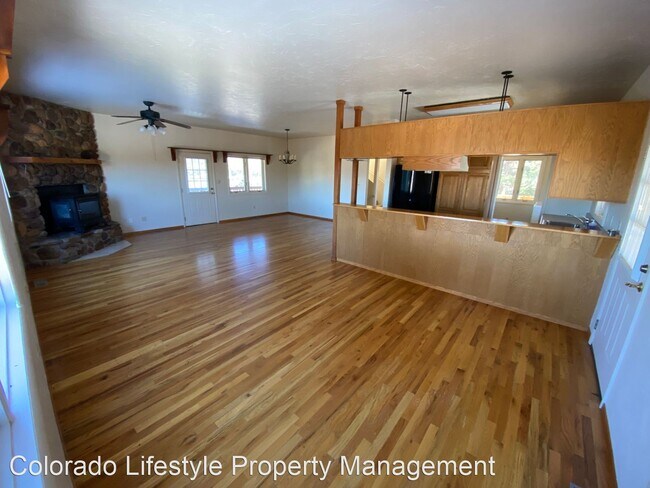 Foto del edificio - 3 br, 2.5 bath House - 8624 County Road 141