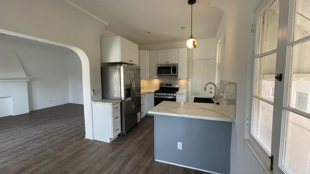 Foto principal - 1540 S Sherbourne Dr