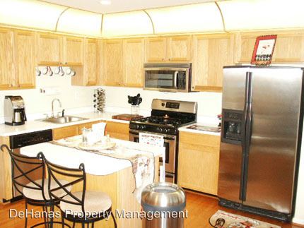 Building Photo - 10761 Esprit Pl