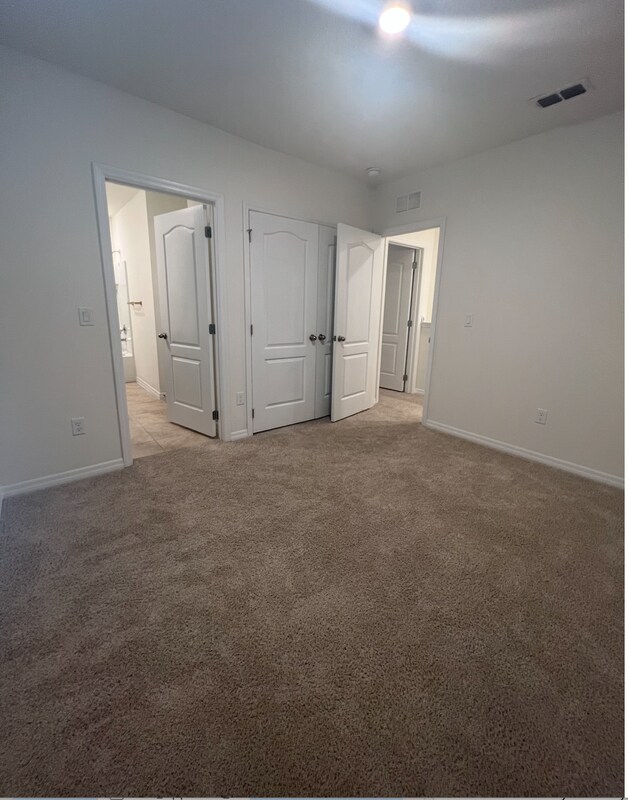 Building Photo - 1296 Yellow Finch Dr