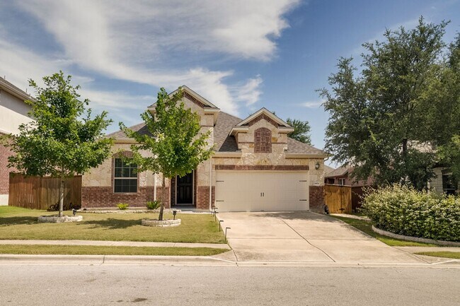 Foto del edificio - 4424 Trinity Woods St