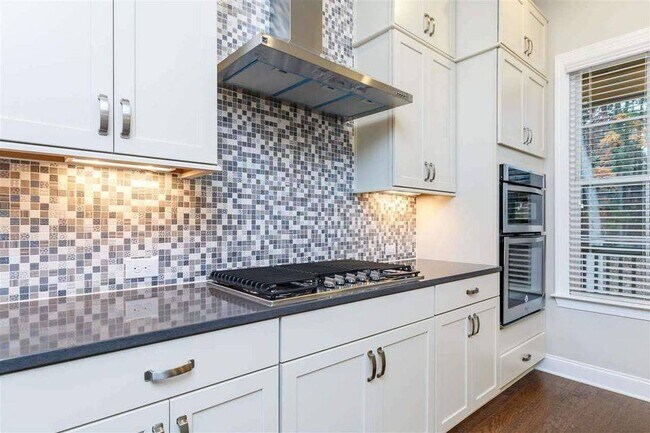 Foto del edificio - 831 Bankston Wds Wy