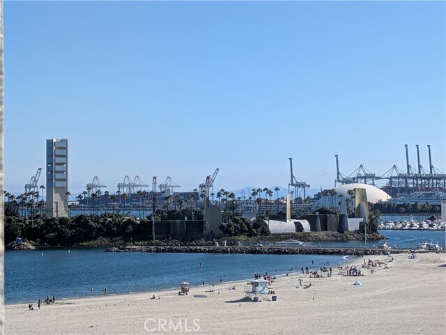 Foto del edificio - 1140 E Ocean Blvd