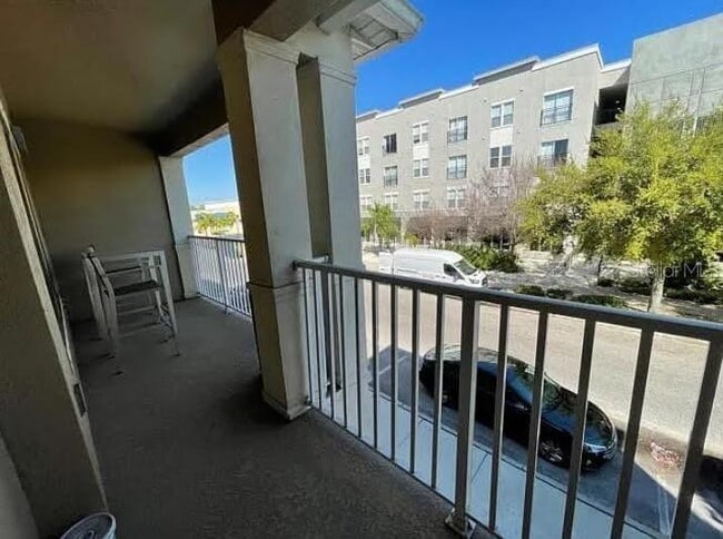 Building Photo - 1542 W Lemon St