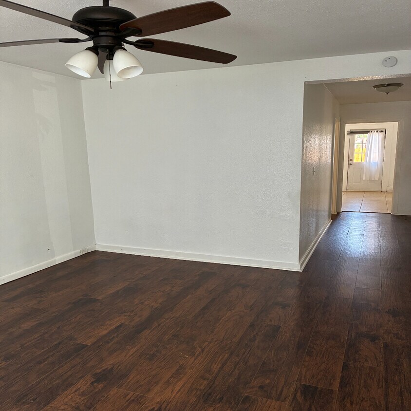 Foto principal - 3562 N High St