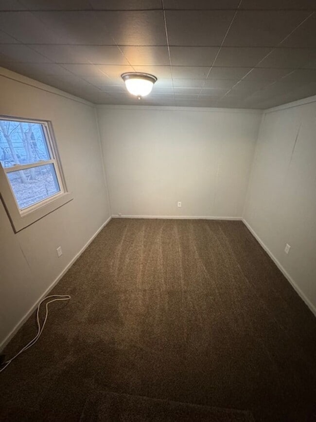 Foto del edificio - 4917 Webster St