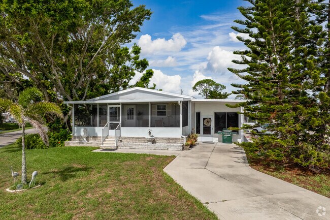 Edificio Alt - Lake Village