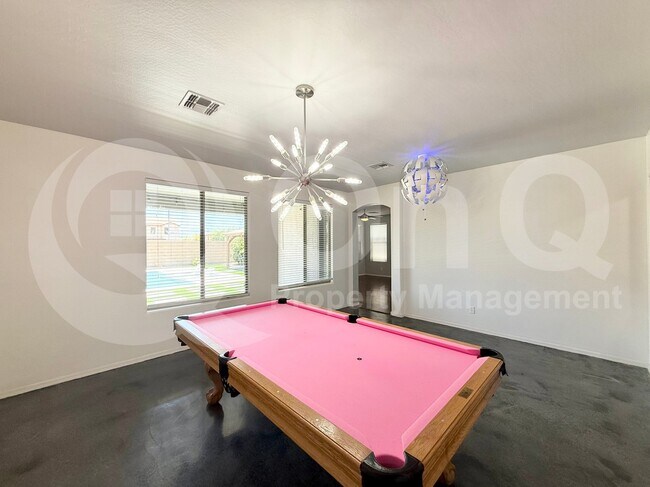 Foto del edificio - 4927 W Magdalena Ln