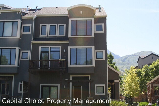 Foto del edificio - 3 br, 3.5 bath House - 5087 N River Park W...
