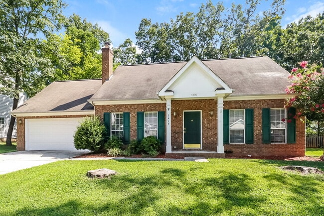 Building Photo - 3416 Mayhurst Dr