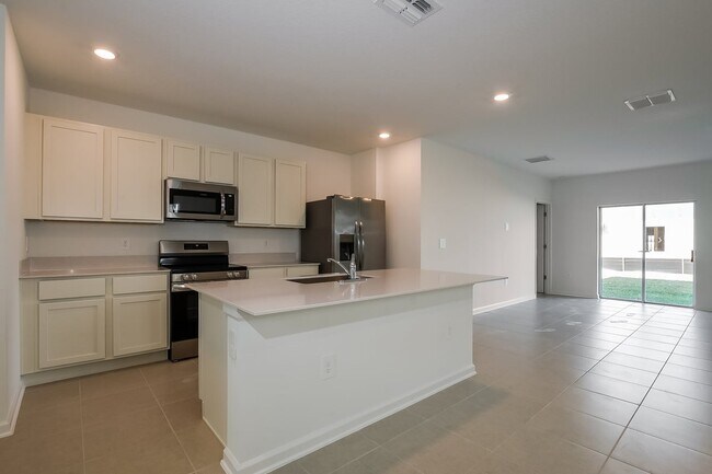 Foto del edificio - 4021 Old Ml Rd