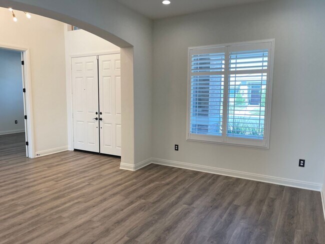 Foto del edificio - COMING SOON! - Belcourt Seven Oaks