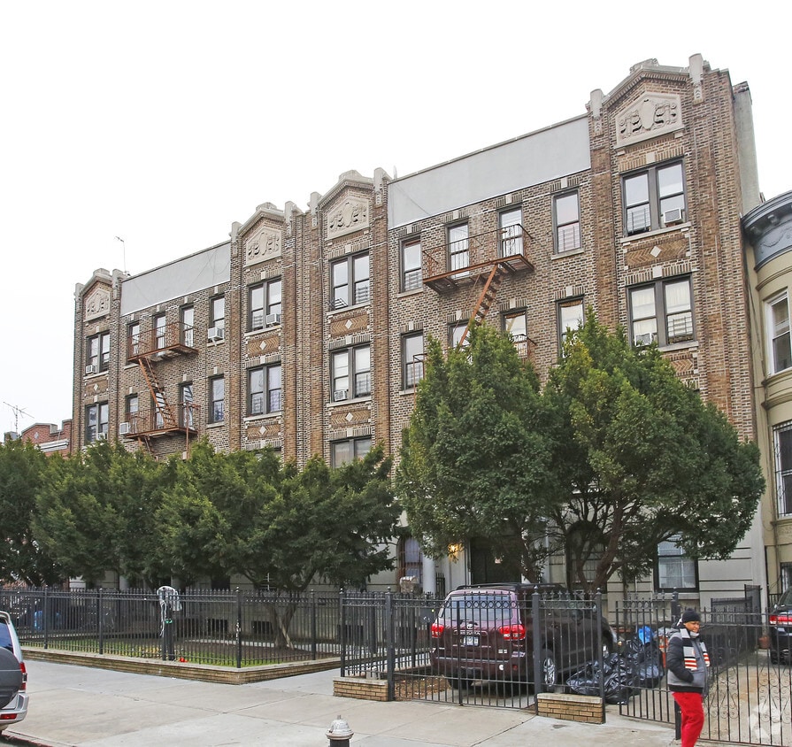 128 Linden Blvd, Brooklyn, NY 11226 Apartments in Brooklyn, NY