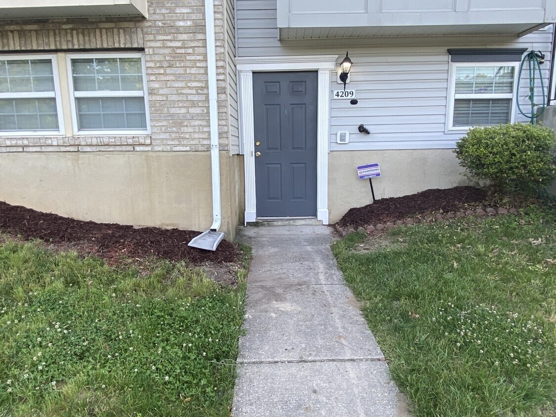 4209 Apple Cider Ct Unit 5, Hillcrest Hgts, MD 20746 Condo for Rent