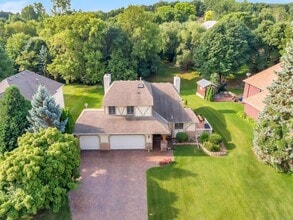 Building Photo - 14325 44th Ave N