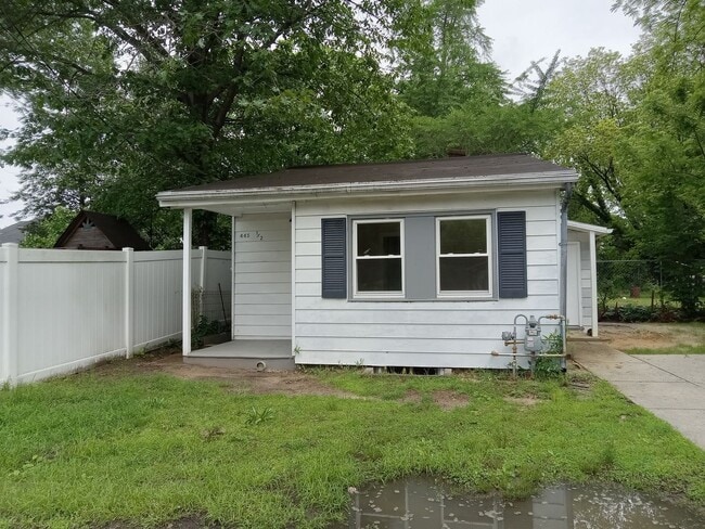 Foto del edificio - One Bedroom Detached House FOR RENT in Bridgeton, NJ $1050