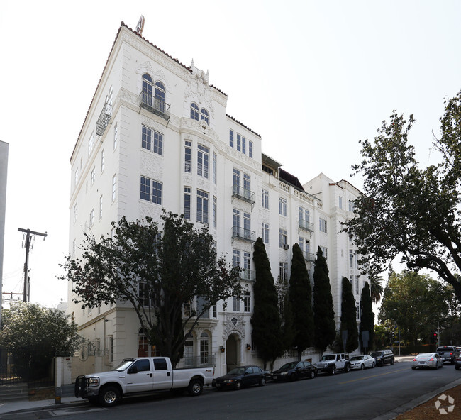 Building Photo - El Mirador Apartments