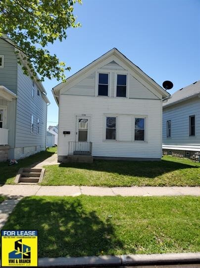 Primary Photo - 1119 High Ave