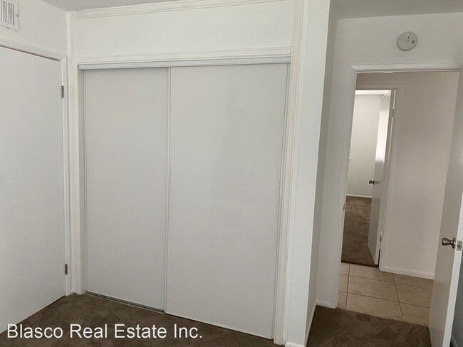 Building Photo - 4 br, 2 bath House - 2425 S. Taylor Place